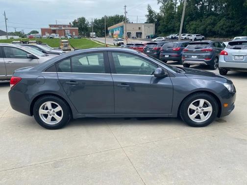 Cyber Gray Metallic 2013 Chevrolet Cruze 1LT