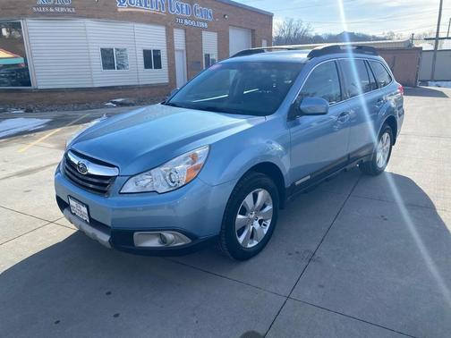 2011 Subaru Outback 3.6 R Limited
