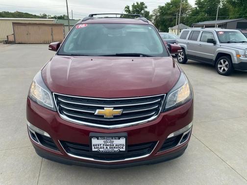 Siren Red Tintcoat 2016 Chevrolet Traverse 1LT