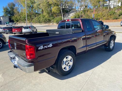 2005 Dodge Dakota SLT Club Cab