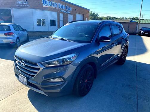 2017 Hyundai TUCSON Night