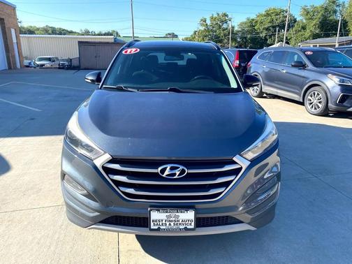 2017 Hyundai TUCSON Night