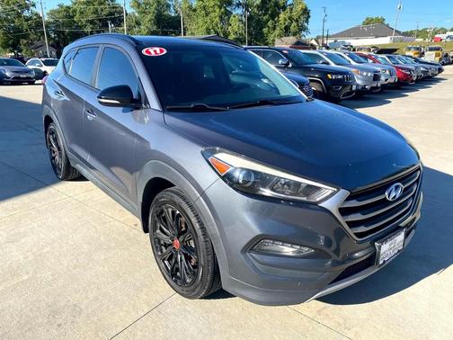 2017 Hyundai TUCSON Night
