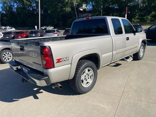 Pewter 2005 Chevrolet Silverado 1500 Z71 Extended Cab