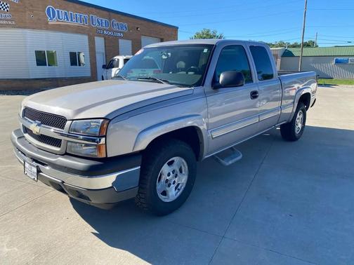 Pewter 2005 Chevrolet Silverado 1500 Z71 Extended Cab