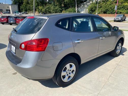 2010 Nissan Rogue S