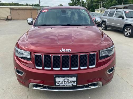 Brilliant Black Crystal Pearlcoat 2014 Jeep Grand Cherokee Overland