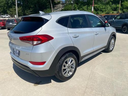 Molten Silver 2018 Hyundai TUCSON SEL