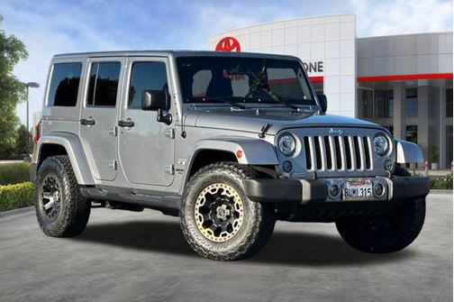 2017 Jeep Wrangler Unlimited Sahara
