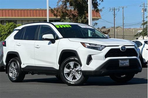 2024 Toyota RAV4 Hybrid XLE