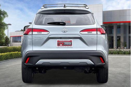 2025 Toyota Corolla Cross LE