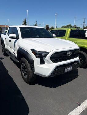Ice 2025 Toyota Tacoma TRD Off-Road