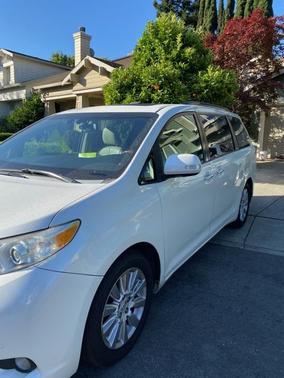 2014 Toyota Sienna Limited