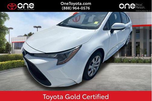 White 2022 Toyota Corolla LE