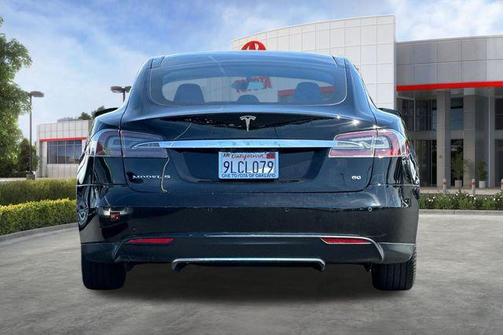 2014 Tesla Model S Base