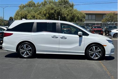 2024 Honda Odyssey Touring