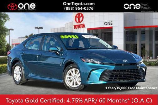 2025 Toyota Camry LE