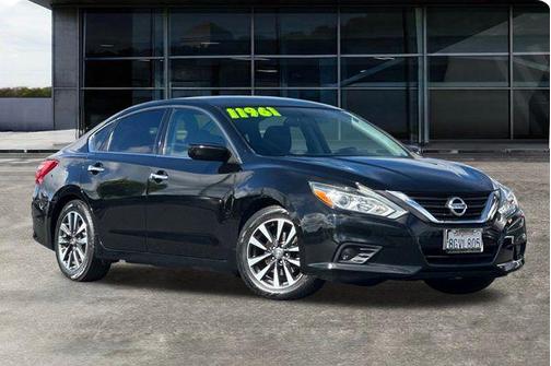 2017 Nissan Altima 2.5 SV