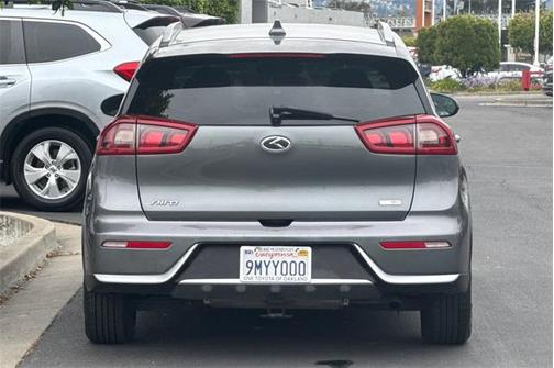 2017 Kia Niro LX
