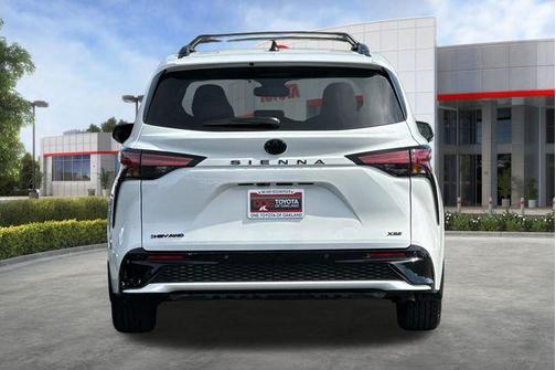 Ice Cap 2026 Toyota Sienna XSE 7 Passenger