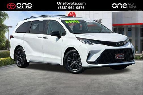 Ice Cap 2026 Toyota Sienna XSE 7 Passenger