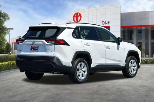 Super White 2019 Toyota RAV4 LE