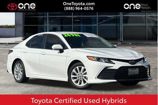 2024 Toyota Camry LE