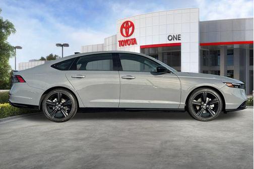 2025 Honda Accord Hybrid Sport-L