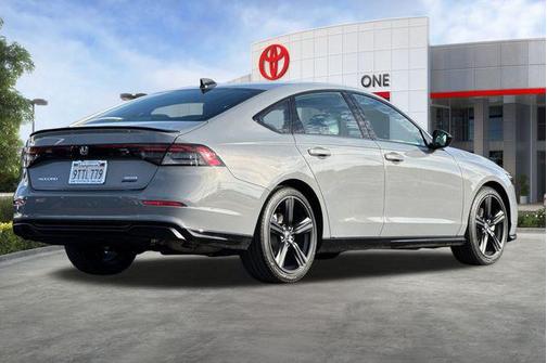 2025 Honda Accord Hybrid Sport-L