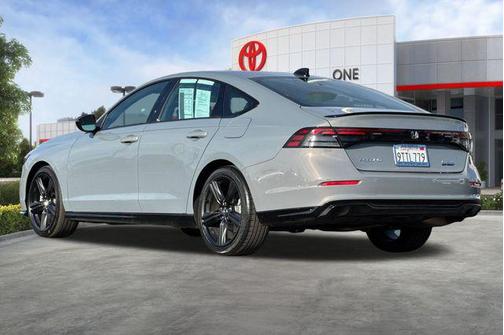2025 Honda Accord Hybrid Sport-L