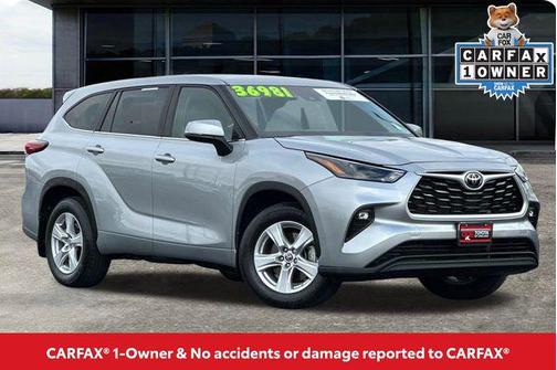 2023 Toyota Highlander LE
