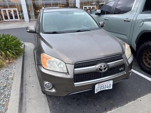 2011 Toyota RAV4 Limited