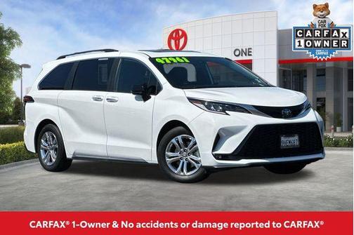 Ice Cap 2023 Toyota Sienna XSE 7 Passenger