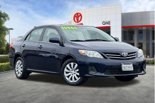 2013 Toyota Corolla LE