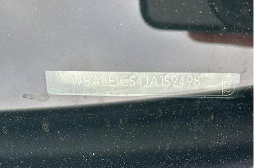 2018 BMW 330e iPerformance