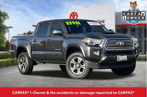 2017 Toyota Tacoma TRD Sport