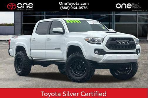 2017 Toyota Tacoma TRD Sport