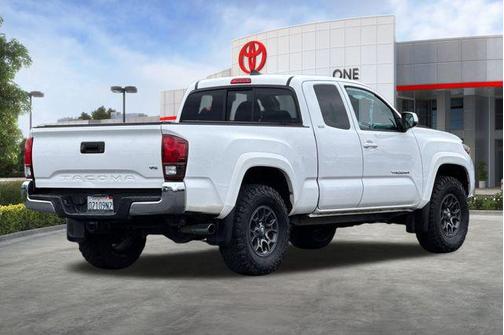 2018 Toyota Tacoma SR5