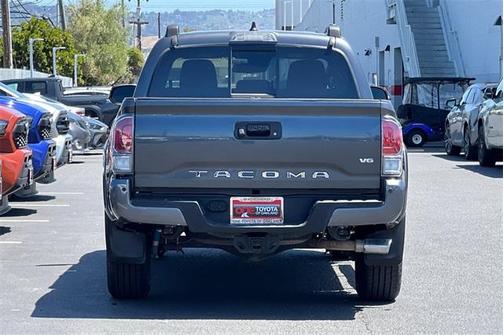 2020 Toyota Tacoma TRD Sport