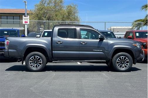2020 Toyota Tacoma TRD Sport