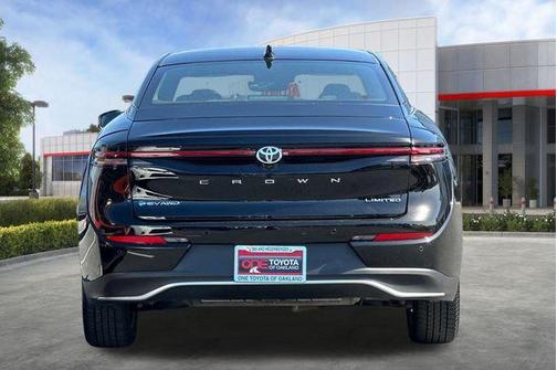 2024 Toyota Crown Limited