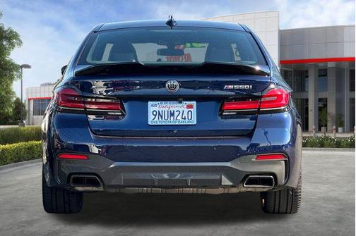 2022 BMW M550 i Xdrive