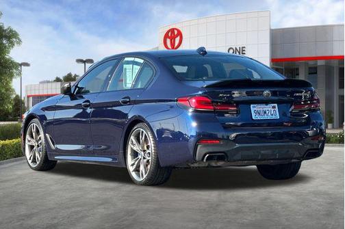 2022 BMW M550 i Xdrive