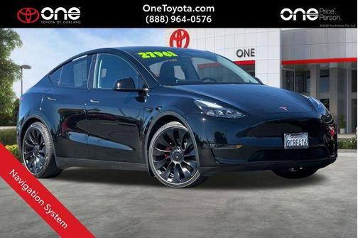 Solid Black 2022 Tesla Model Y Performance Dual Motor All-Wheel Drive