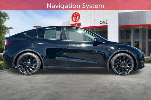 Solid Black 2022 Tesla Model Y Performance Dual Motor All-Wheel Drive
