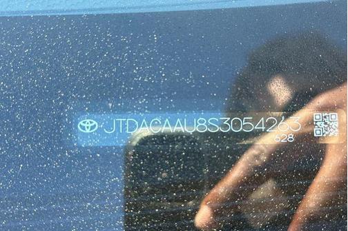 2025 Toyota Prius LE