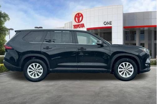 Midnight Black Metallic 2025 Toyota Grand Highlander XLE