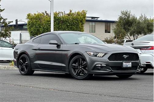 2017 Ford Mustang EcoBoost Premium
