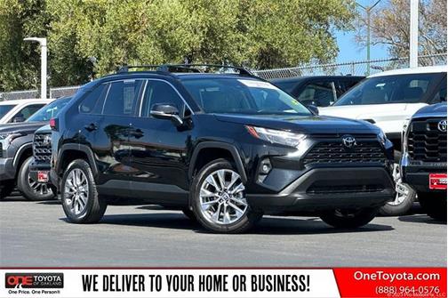 2024 Toyota RAV4 XLE Premium