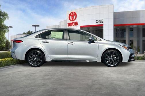 2026 Toyota Corolla Hybrid SE